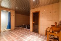 Сауны гостиничного комплекса «Червона Калина» на Днепре: Баня на дровах с бильярдом